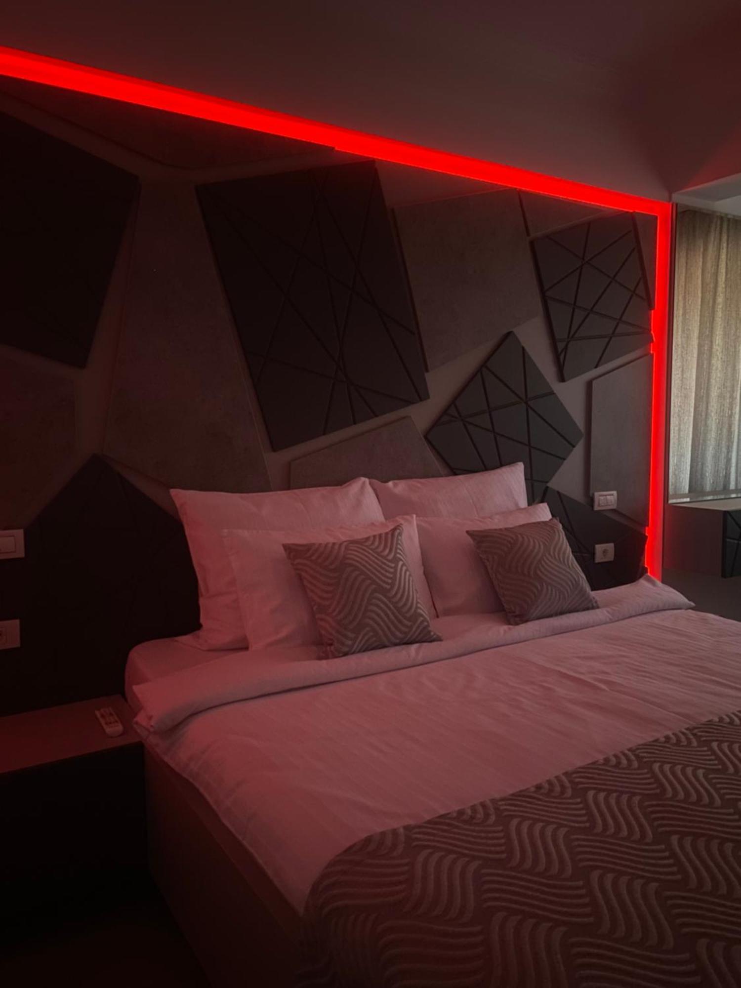 Elegant Suite - Titan Park Bucarest Exterior foto